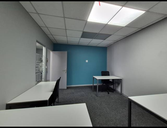 13M² OFFICE TO LET IN ROSEBANK